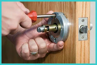 Advanced Locksmith Service Houston, TX 713-470-0722 - 10-residential-lockouts